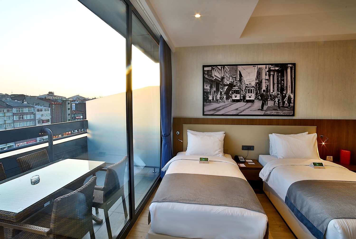 Ramada by Wyndham Istanbul Old City 24/55