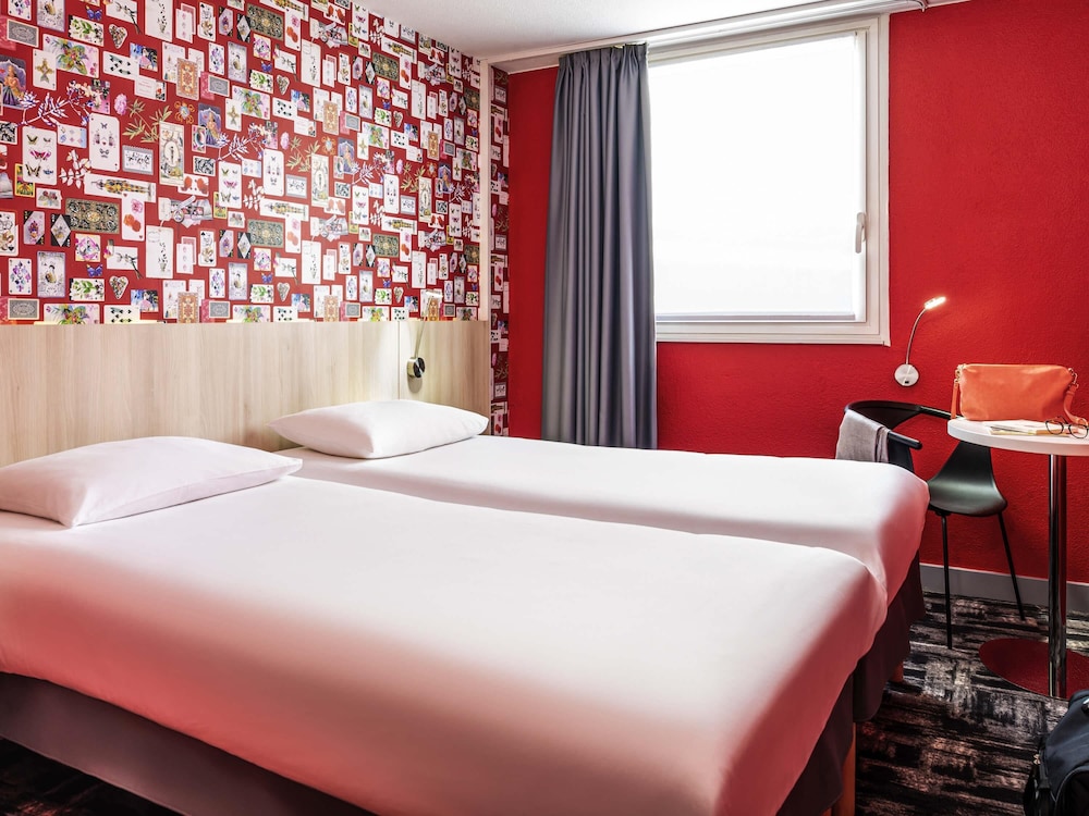 STANDARD, TWIN BEDS