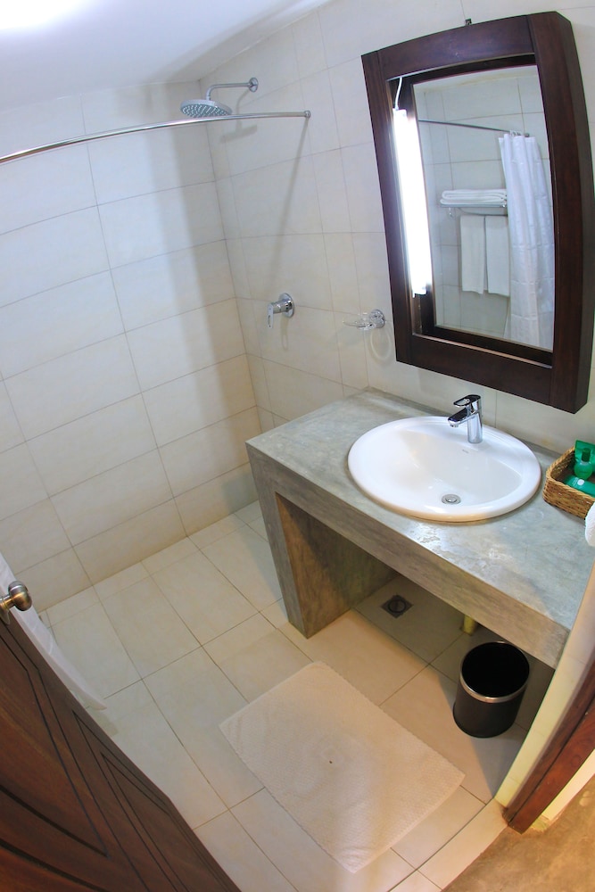Grand Udawalawe Safari Resort 44/50