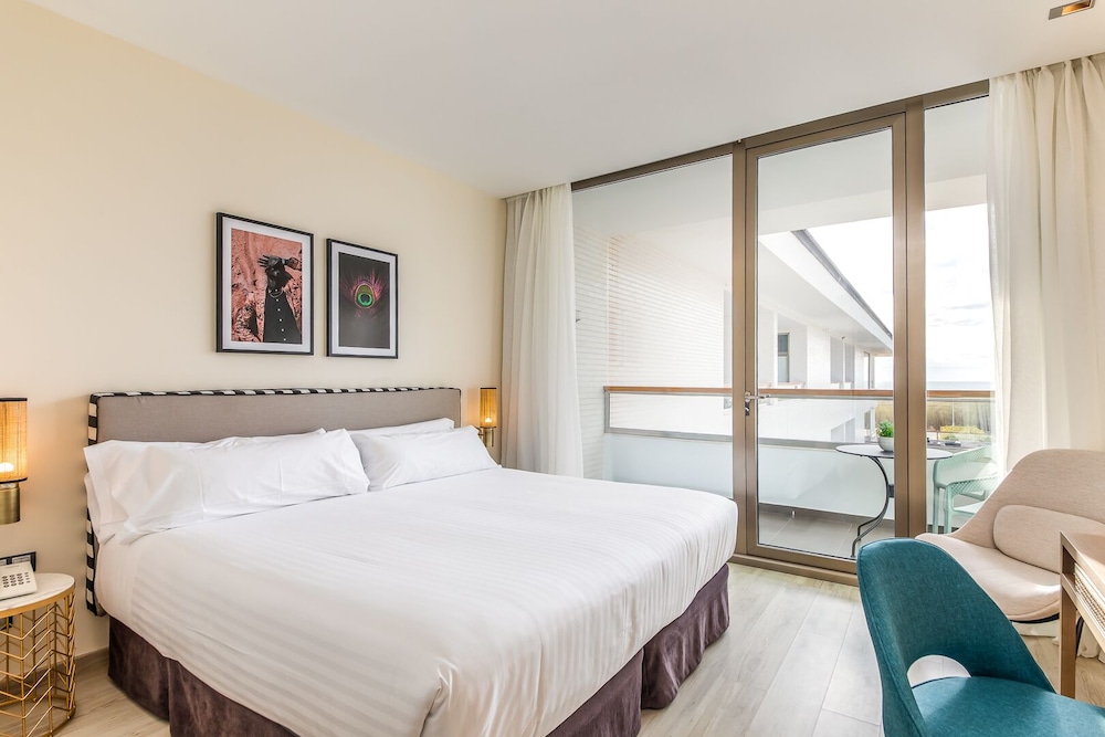 Sweet Hotel Els Arenals 17/84