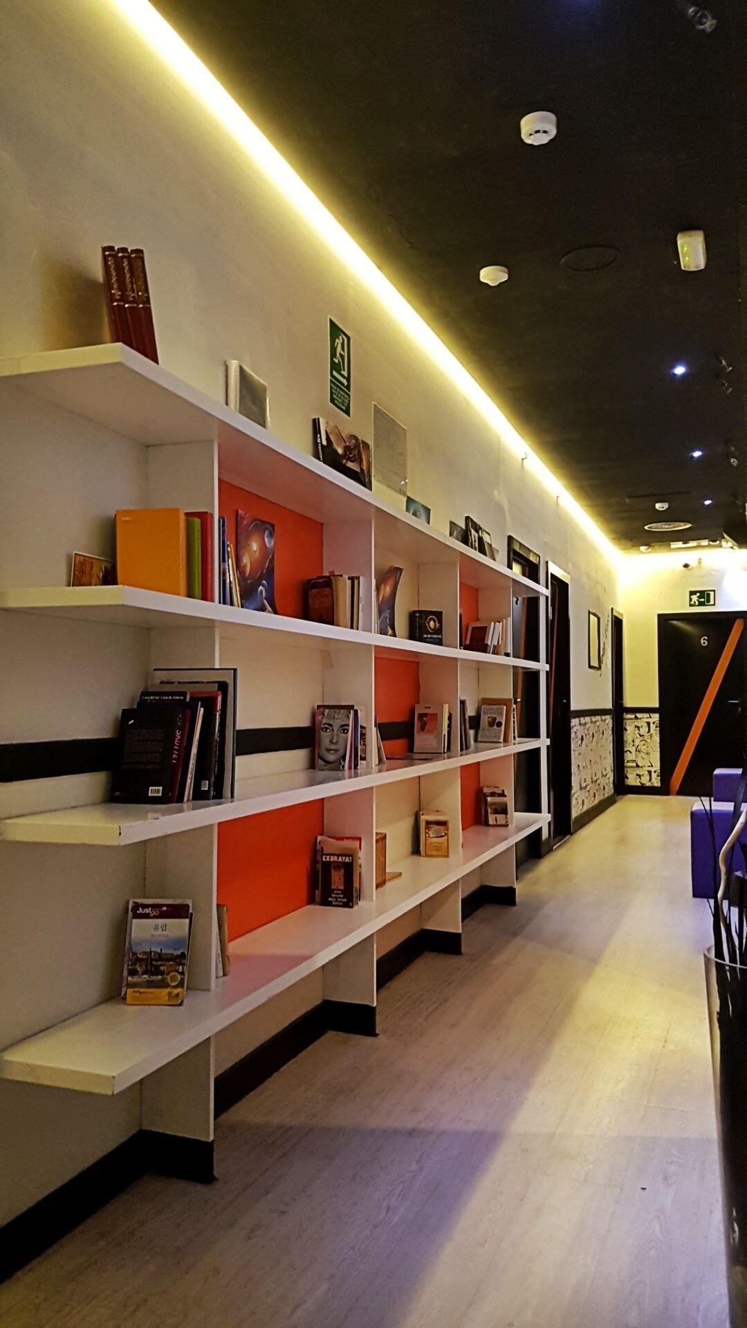 Hostels Meetingpoint 5/55