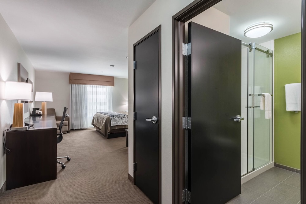 Sleep Inn and Suites College Station Area 22/46