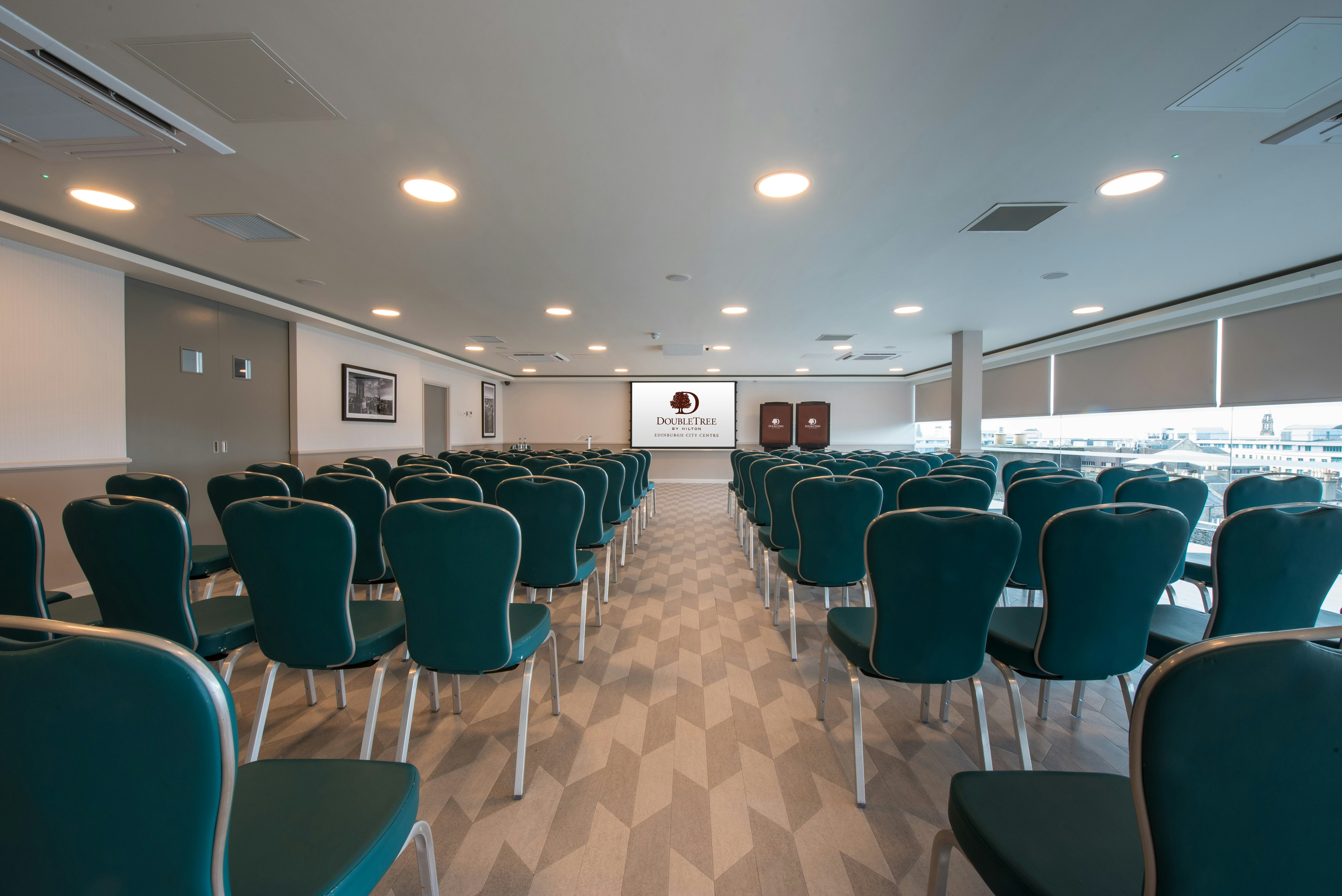 Doubletree By Hilton Edinburgh City Centre 60/64