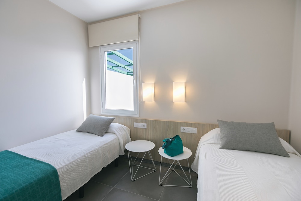 Celeste Apartments 12/55