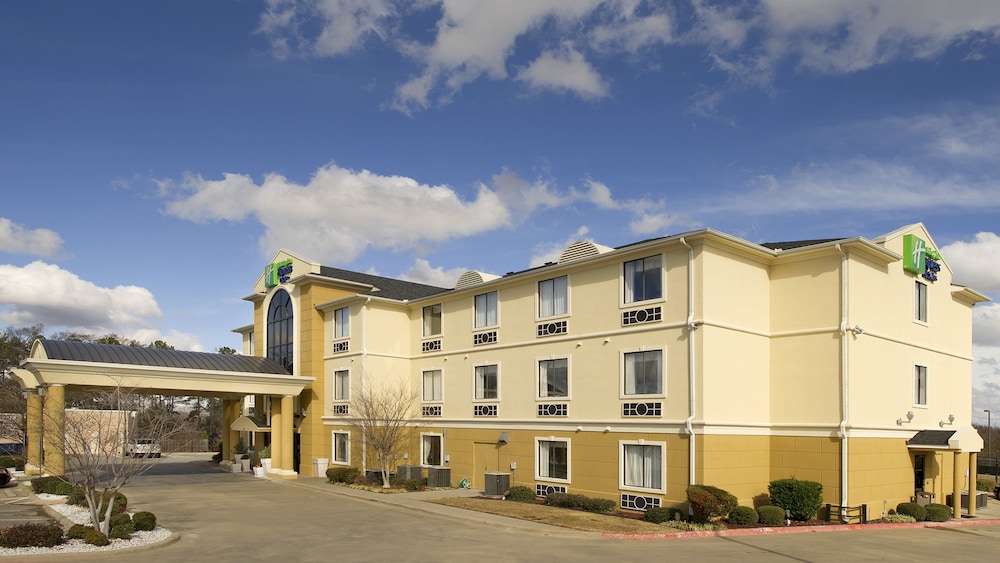Holiday Inn Express Hotel Suites Mount Pleasant 1/61