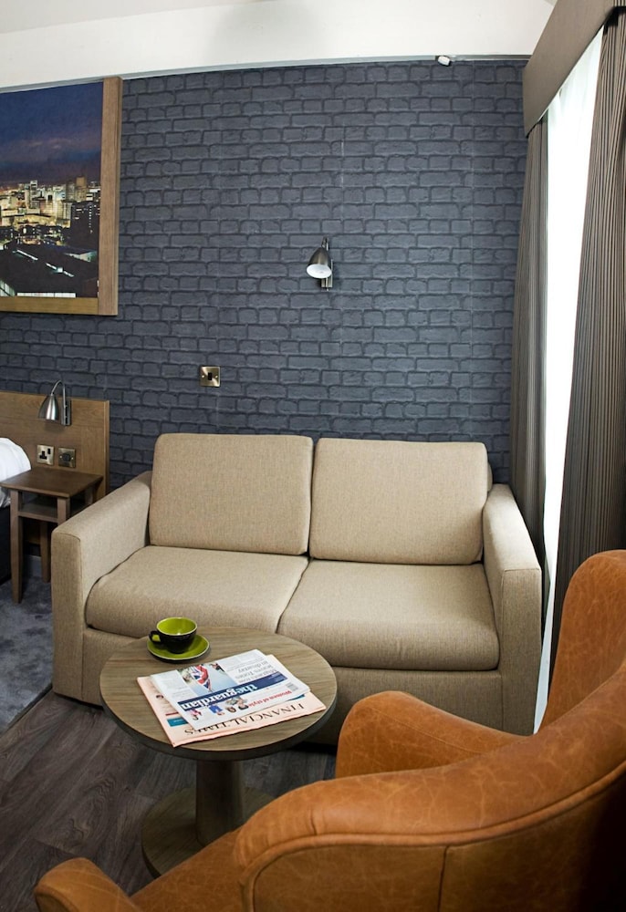 The Abel Heywood Pub & Boutique Hotel 29/43