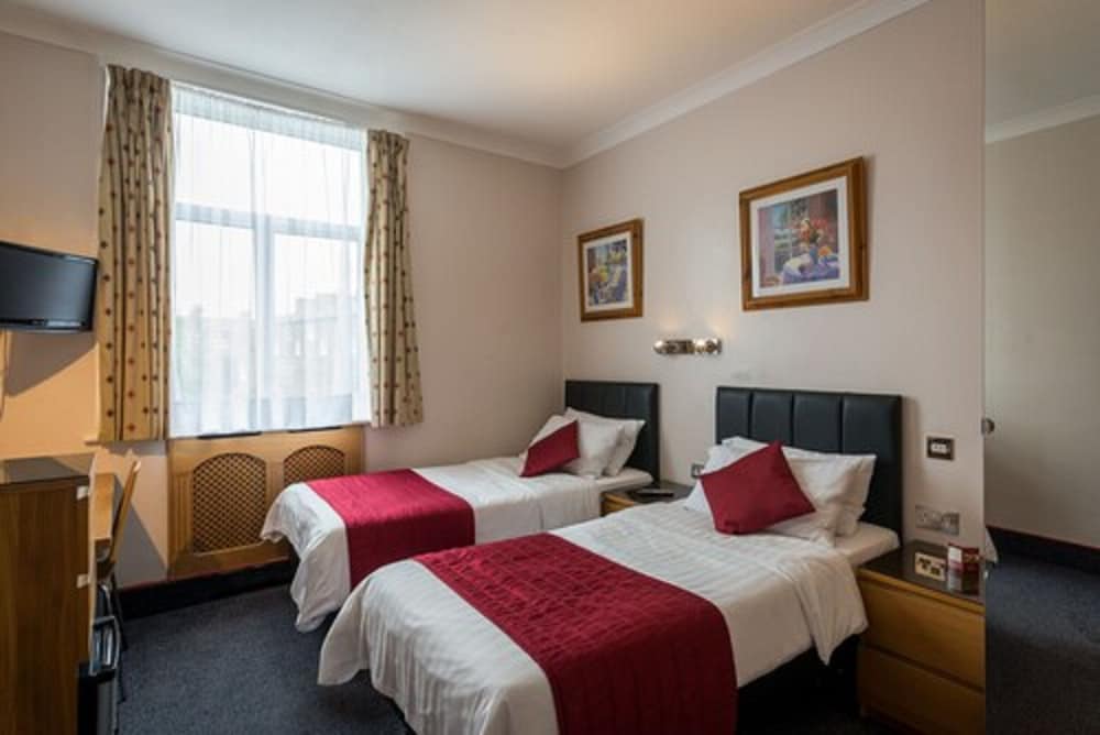 The Adria Hotel London 20/34