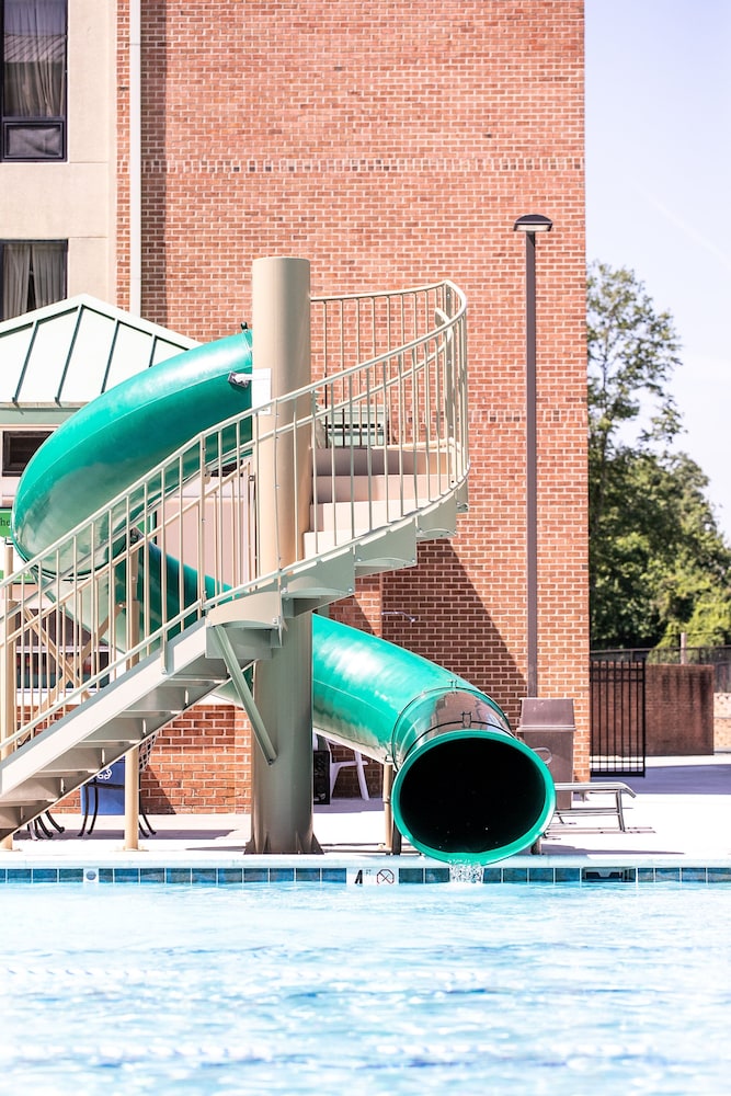 Turf Valley Resort Amp Spa 61/69