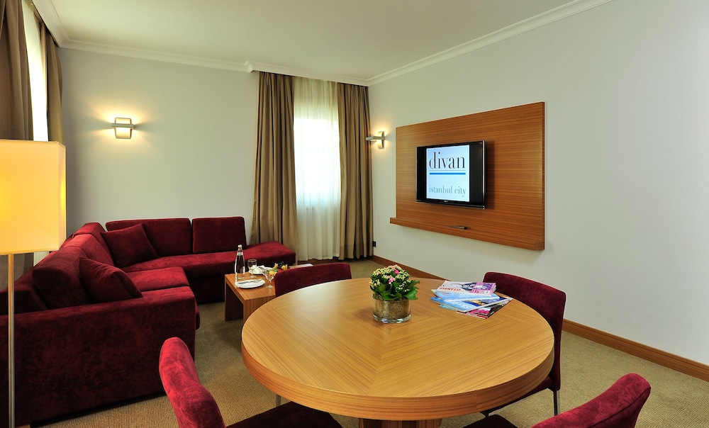 Divan Istanbul City 36/54