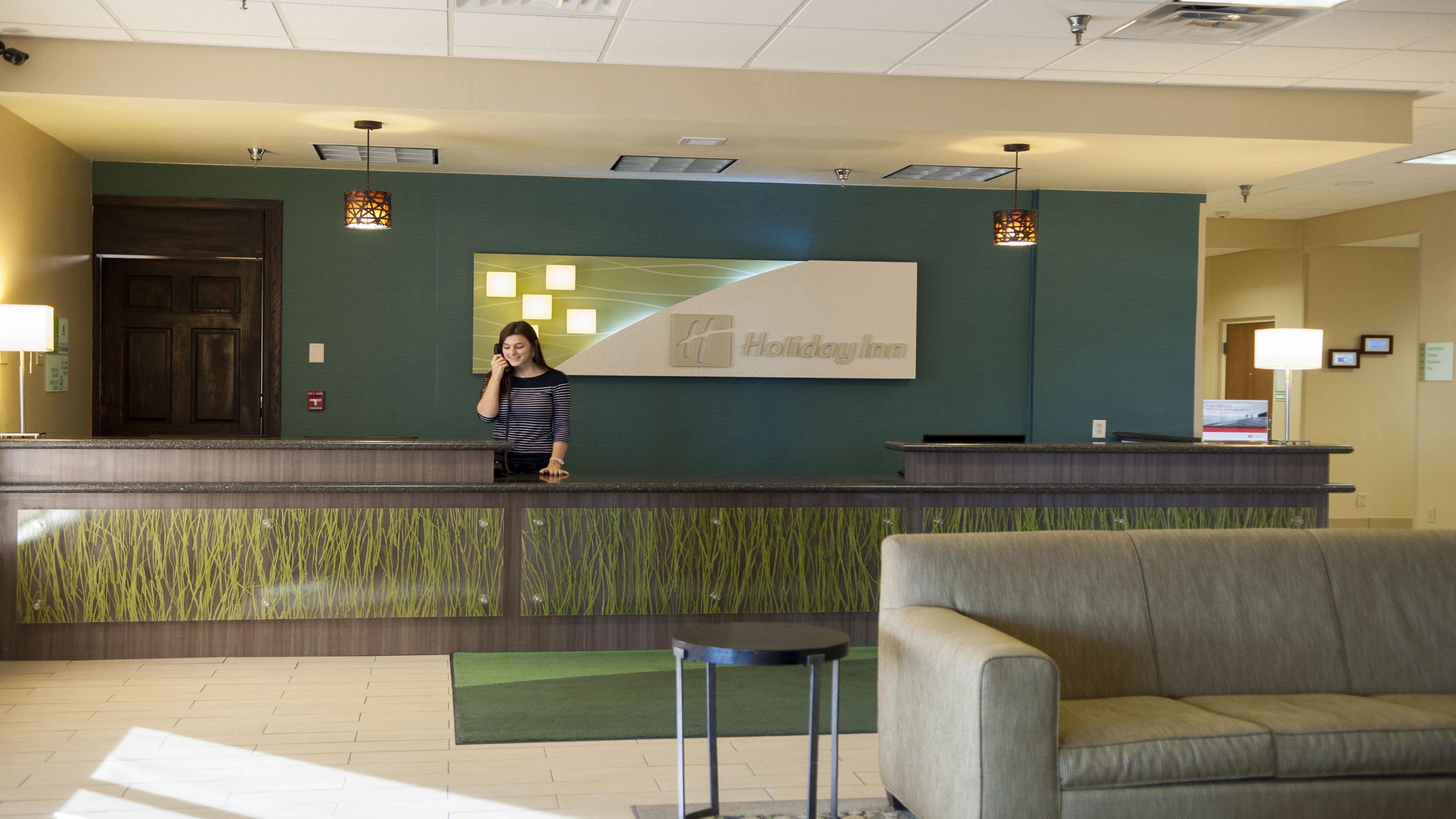 Holiday Inn Spearfish-Convention Center 7/55