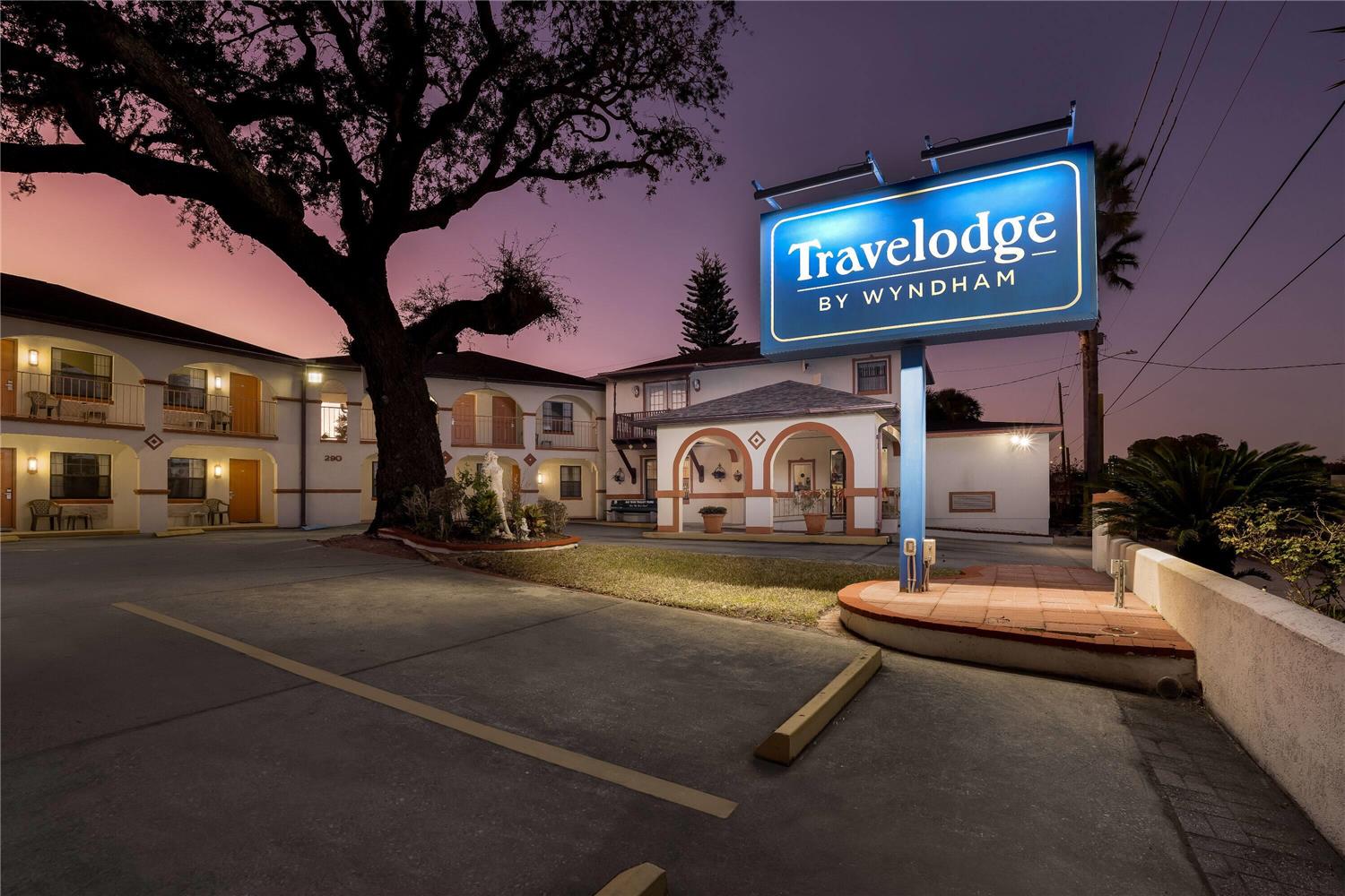 Travelodge By Wyndham Suites St Augustine 2/41