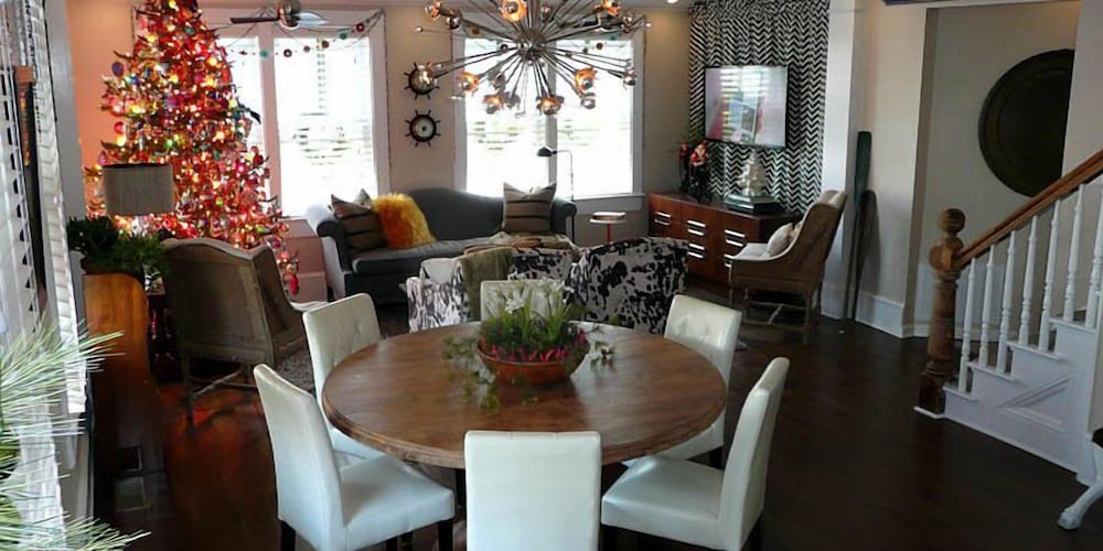 Rehoboth Guest House 30/50