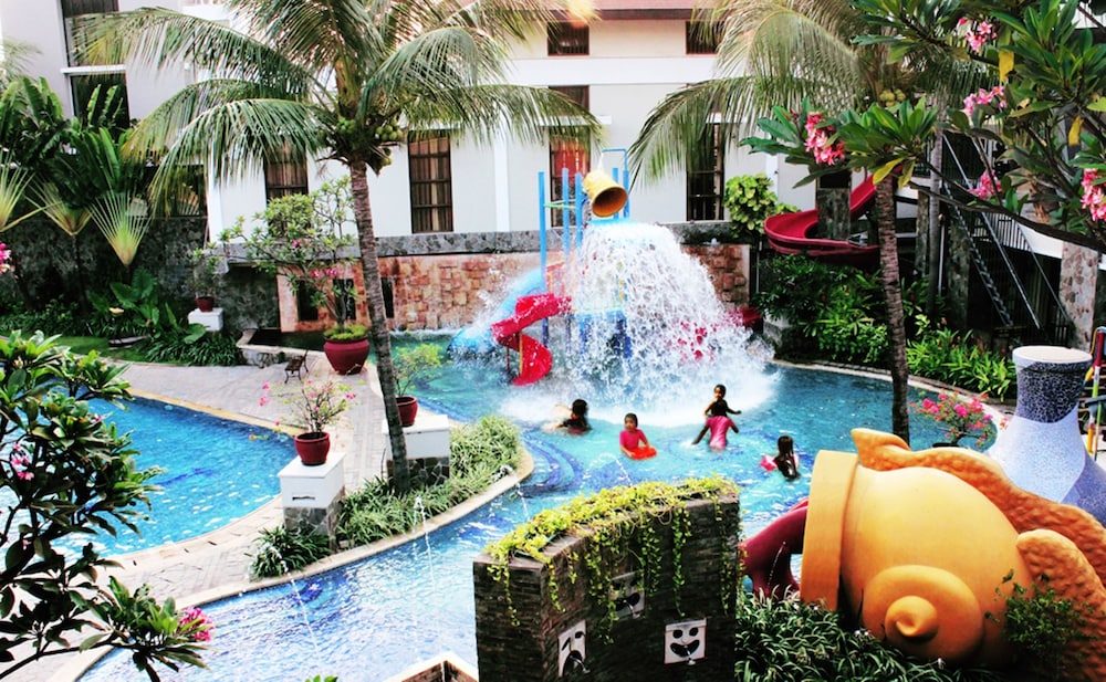 Santika Premiere Kota Harapan Indah 29/29