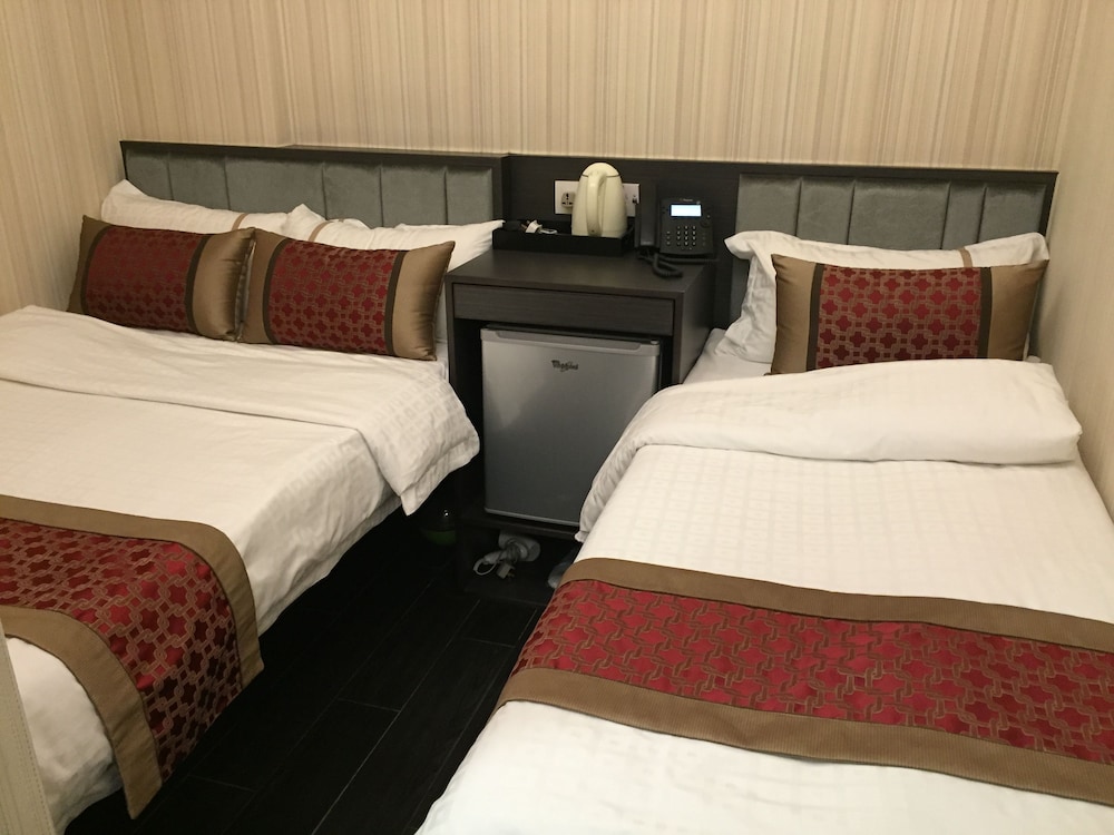 Seasons Hotel - Tsim Sha Tsui 15/57