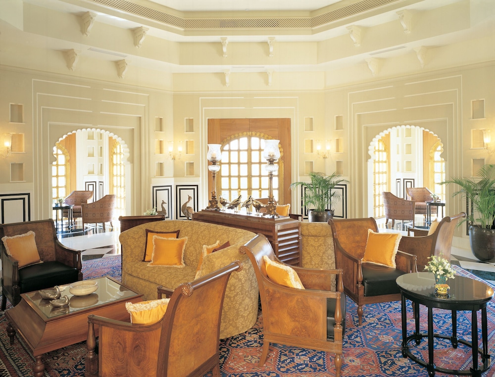 Oberoi Udai Vilas 42/78