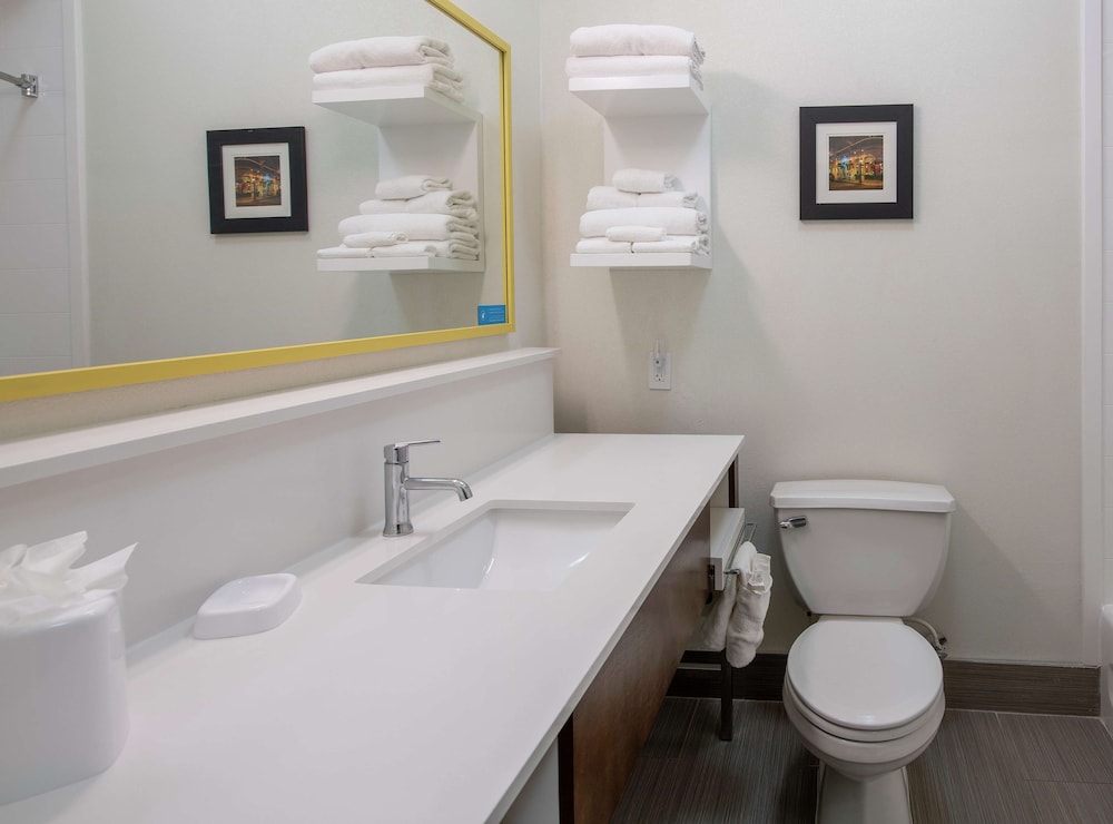 Hampton Inn And Suites Lafayette 15/38