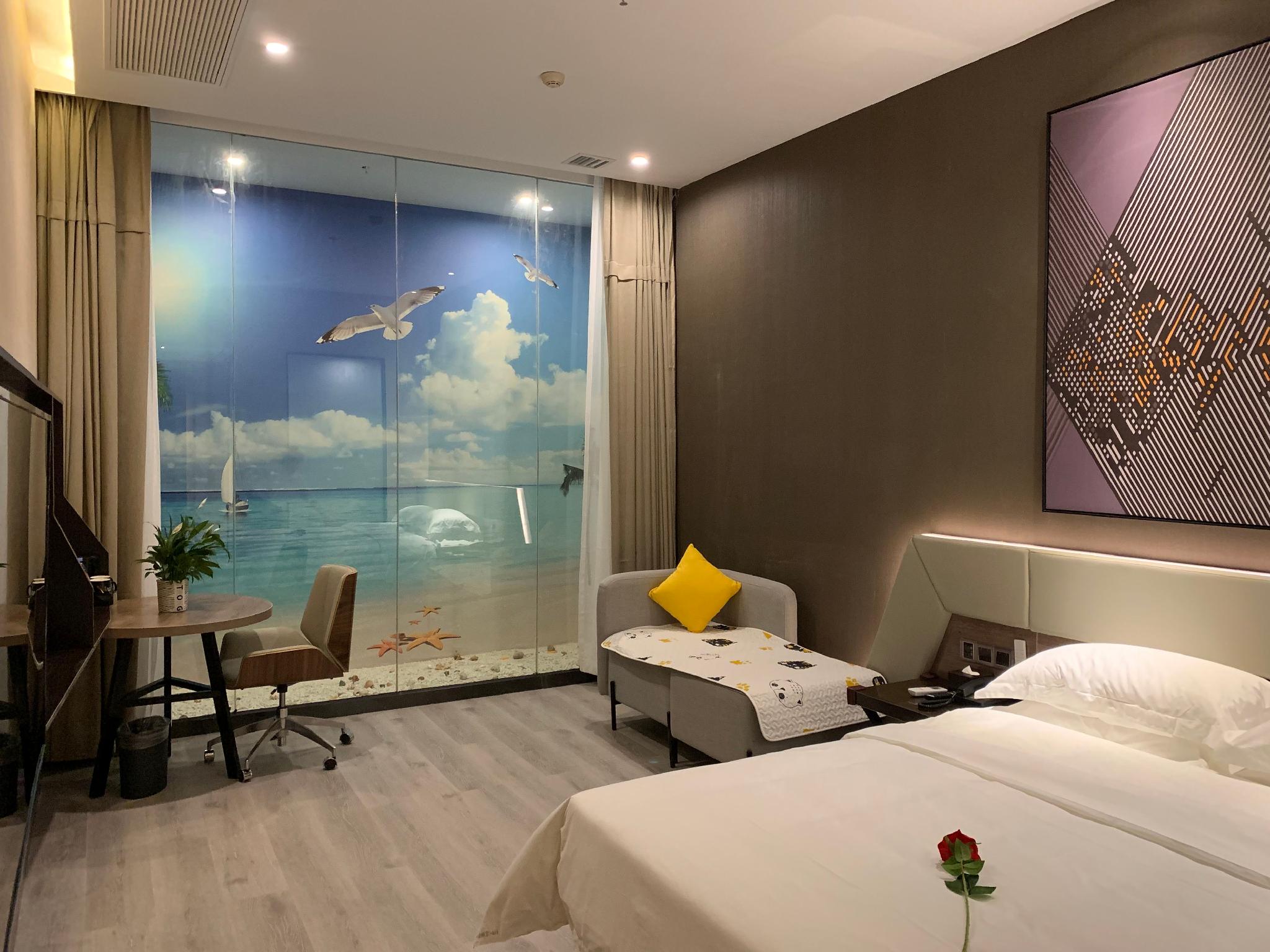 IU Hotels Wuhan Jianghan Road Metro Station 29/50