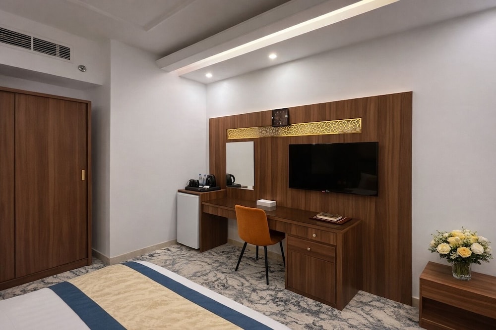 Almarzam Hotel 47/58