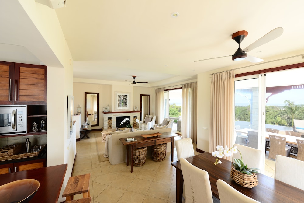 Heritage The Villas 54/82