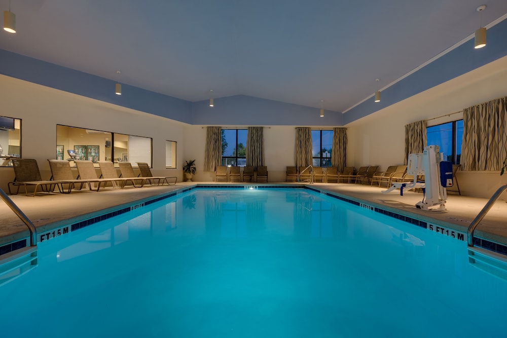 swimming pool spa