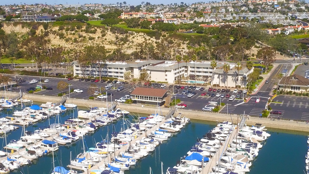 Dana Point Marina Inn 46/51