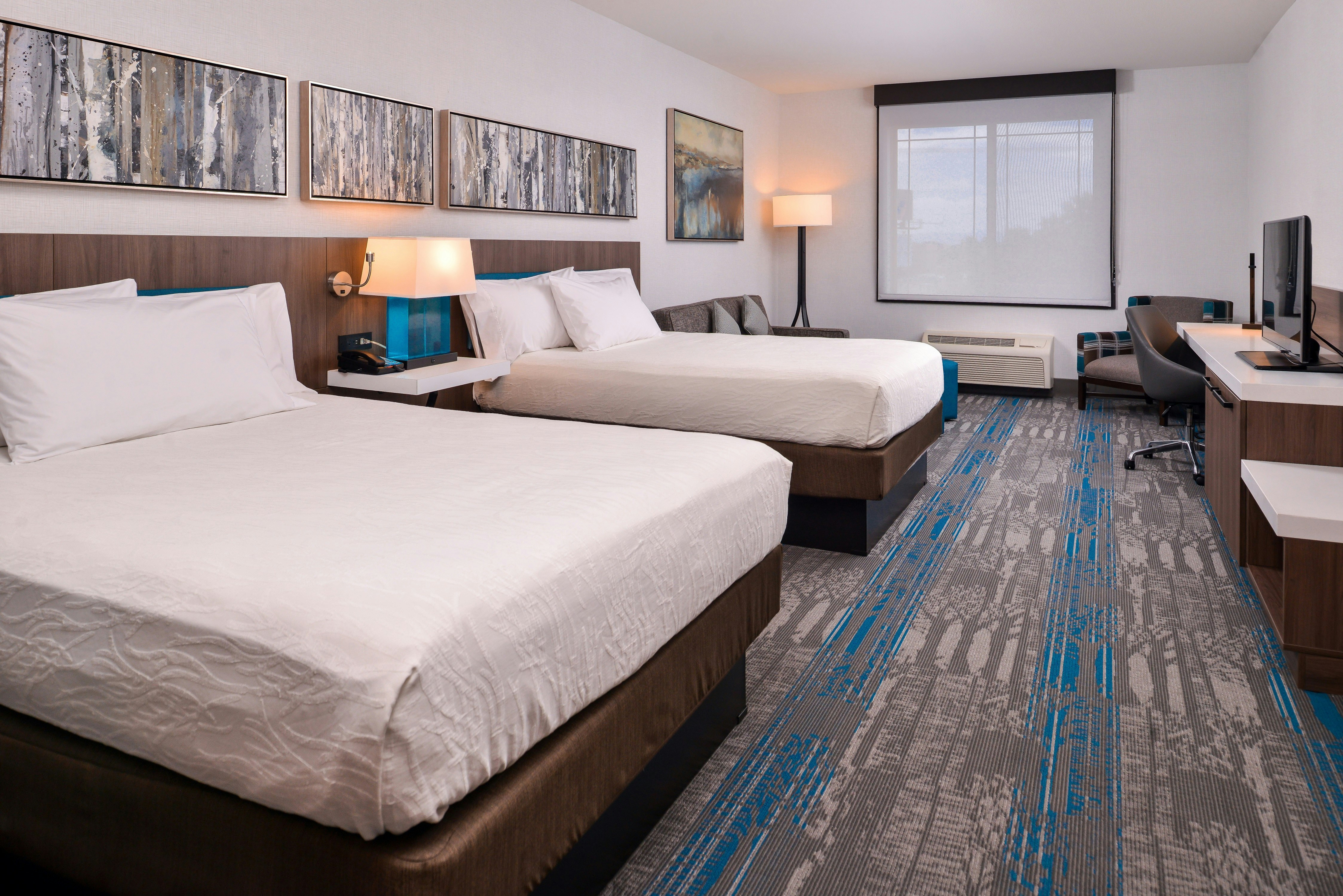 ROOM, 2 QUEEN BEDS, SOFA
