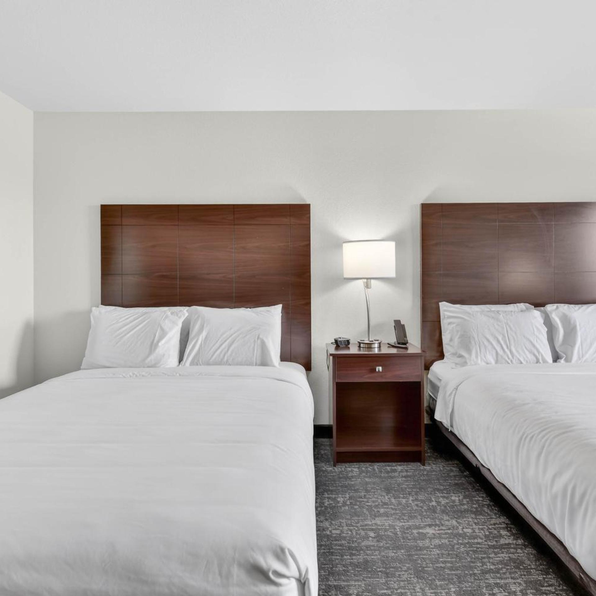 Room, Queen Bed, Accessible