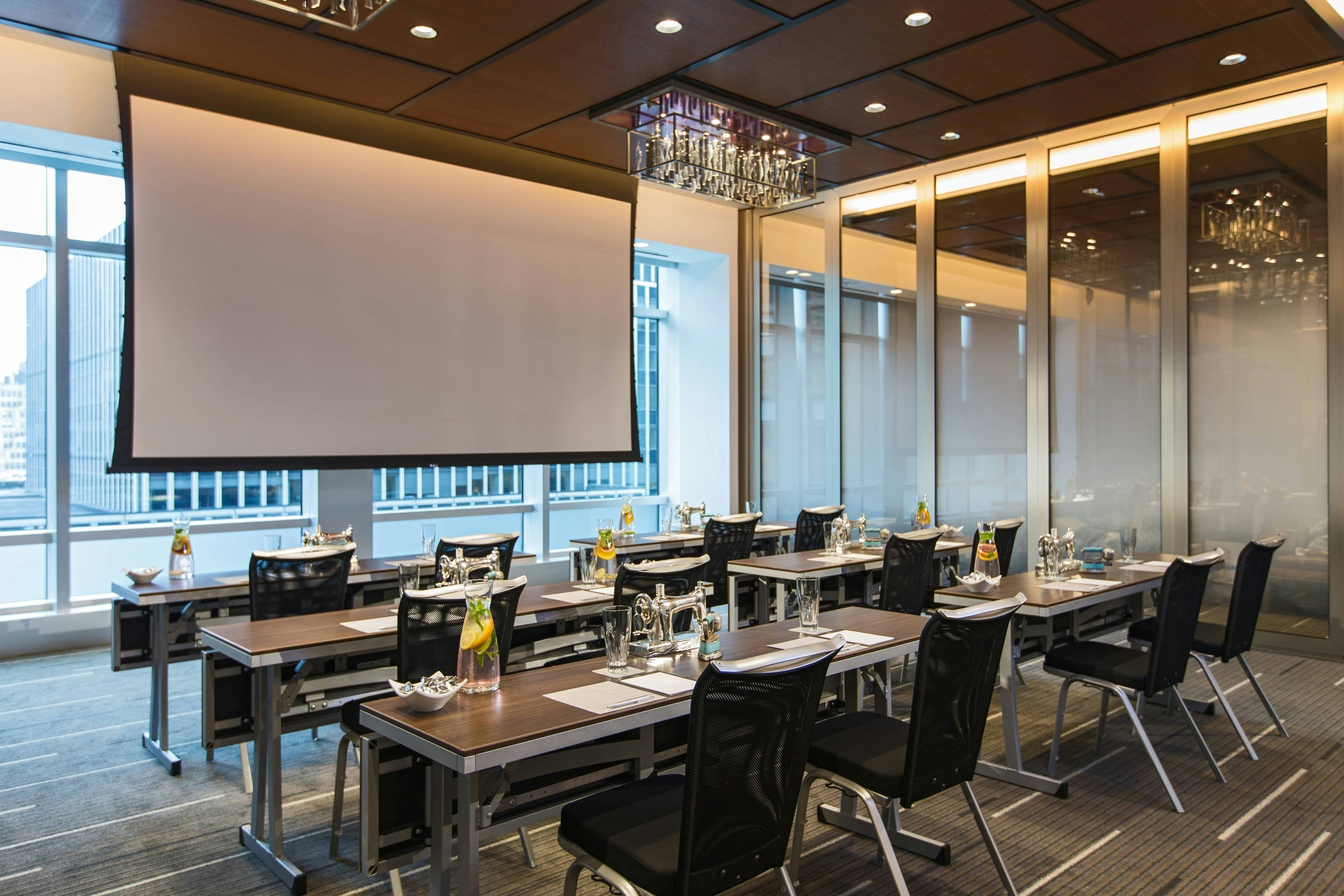 Renaissance New York Midtown Hotel 76/81
