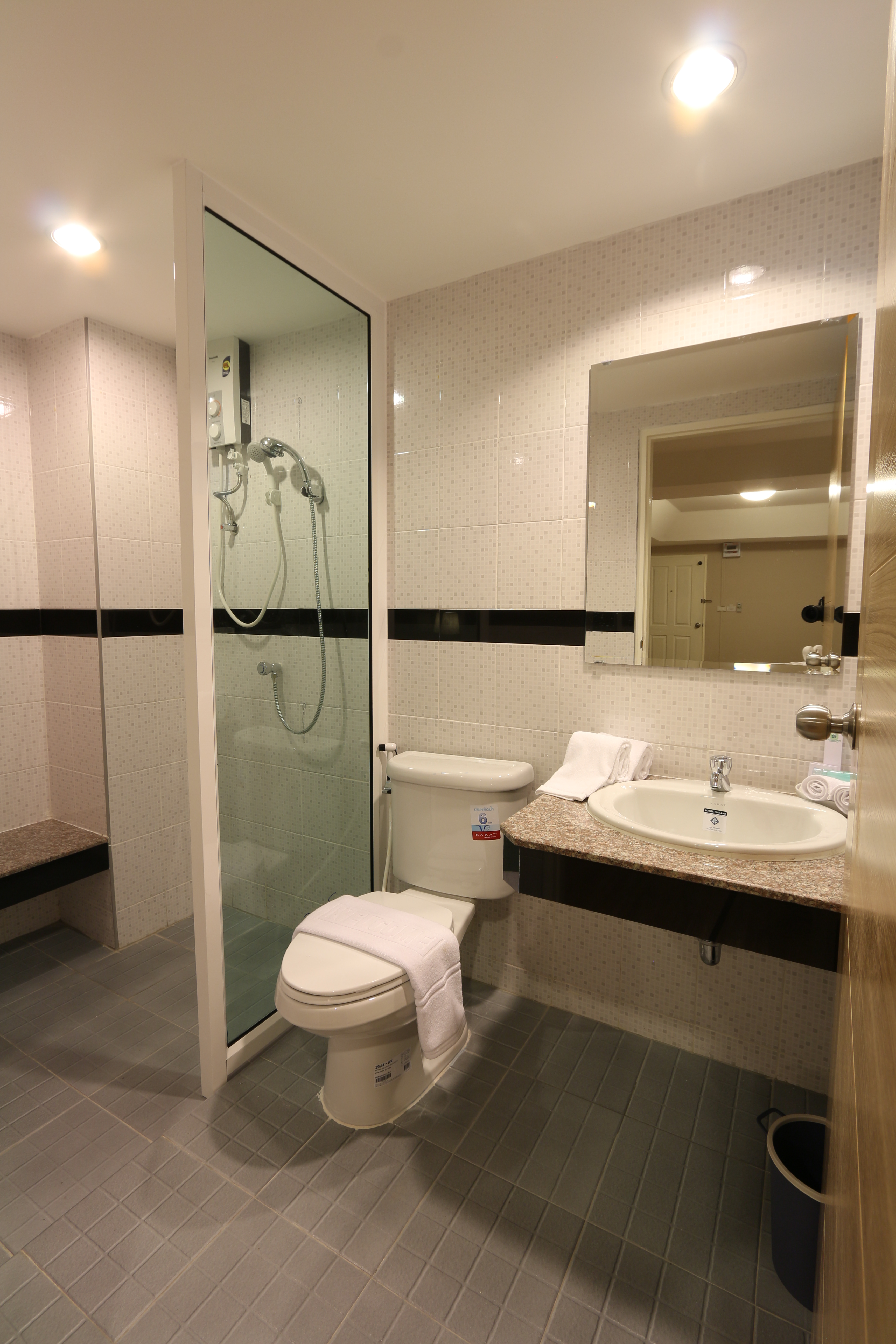 غرفة ثلاثية، Golden Jade Suvarnabhumi 5/5
