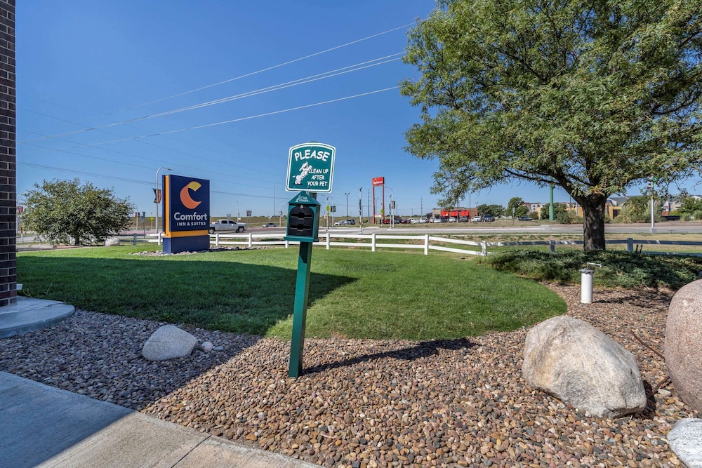 Comfort Inn and Suites Hays I-70 44/46