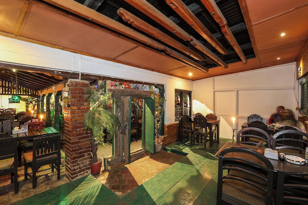 Hotel Himalayan Oasis 26/50