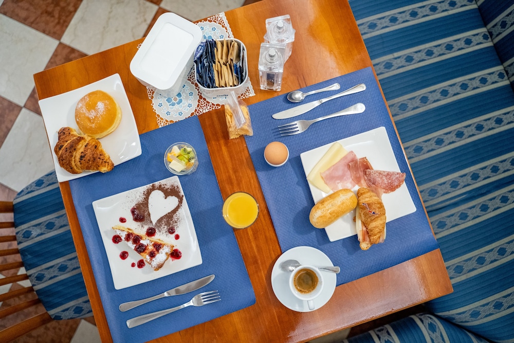 Hotel Maritan 32/50