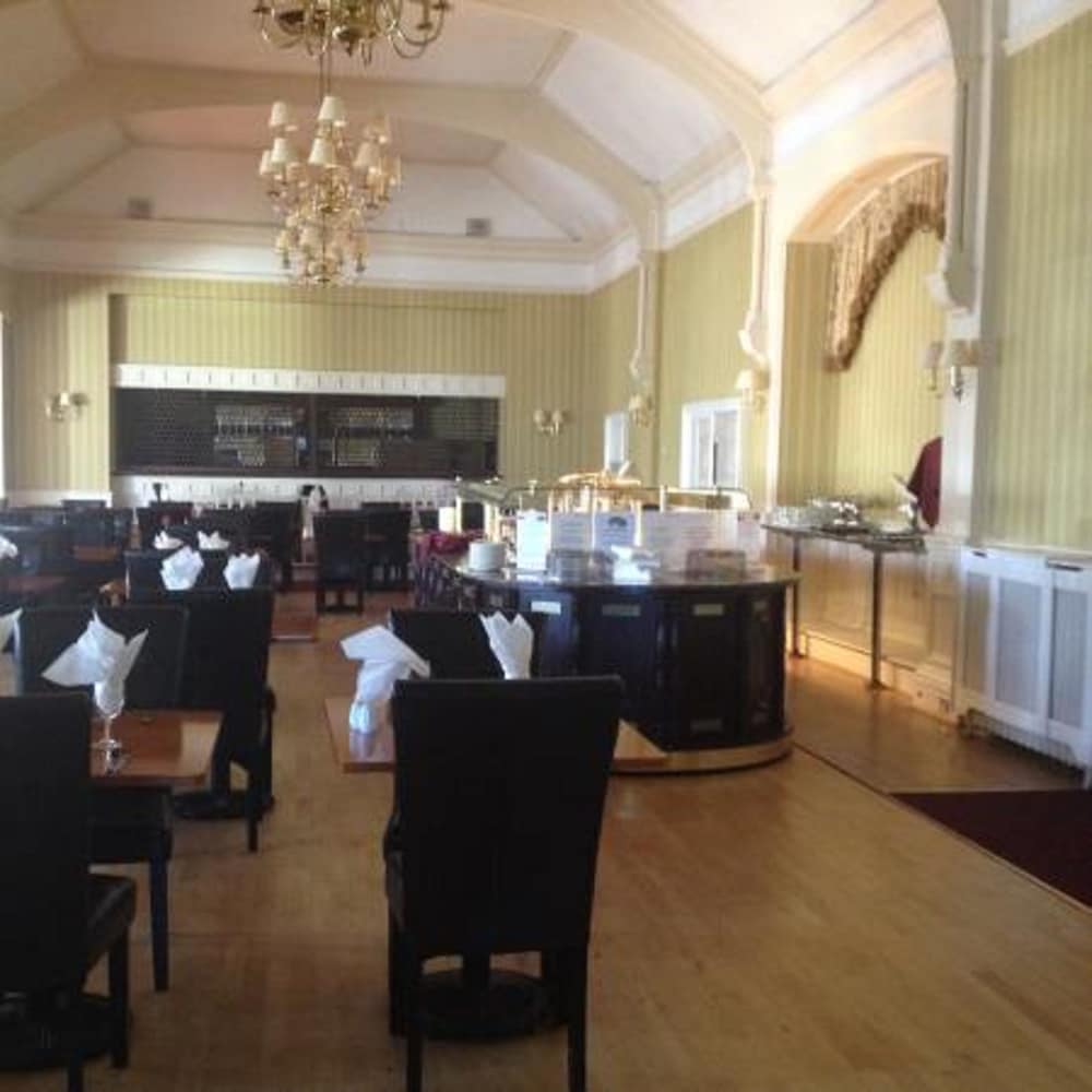Clifton Hotel Scarborough 36/50