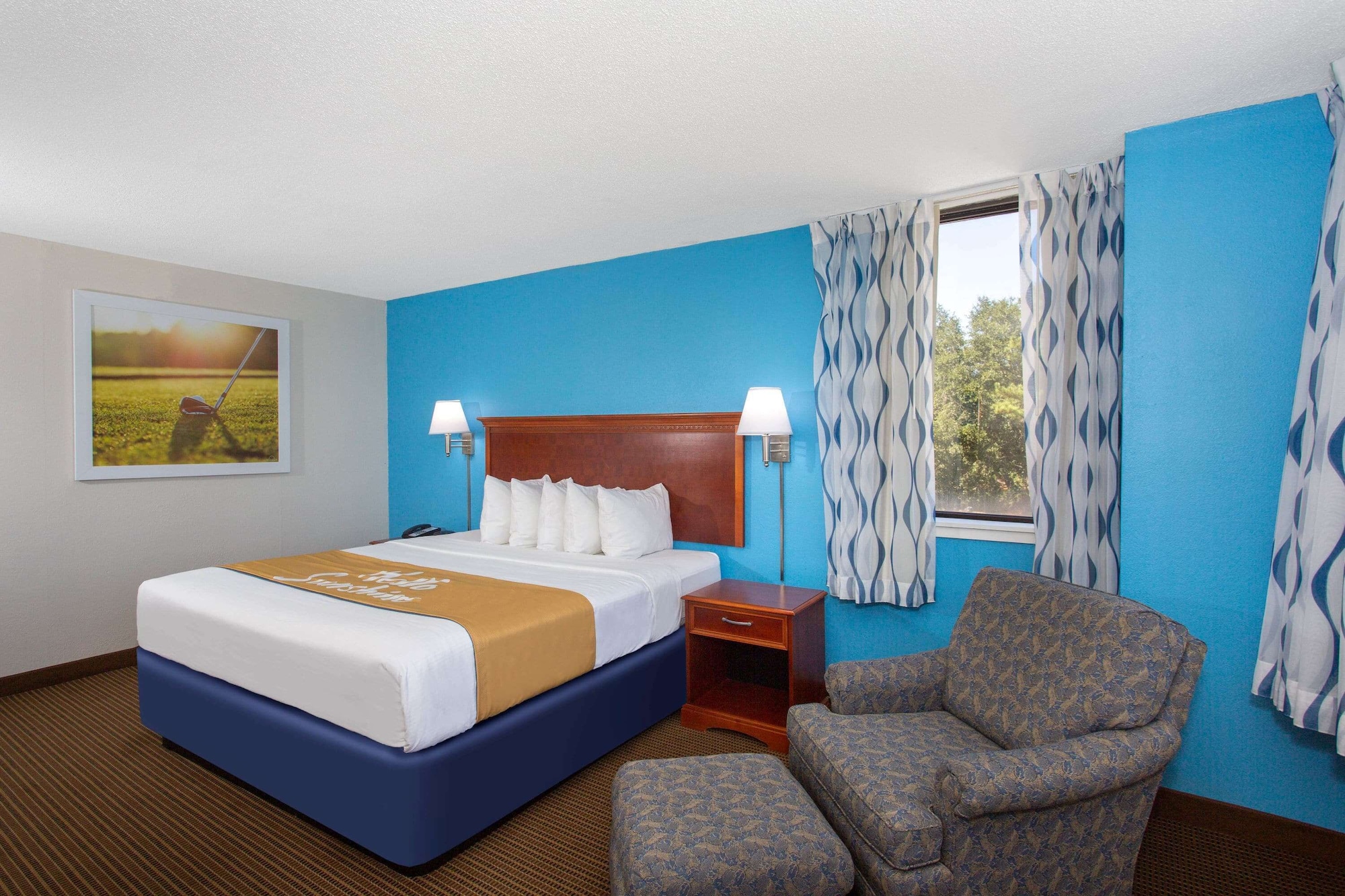 SUPERIOR, KING BED