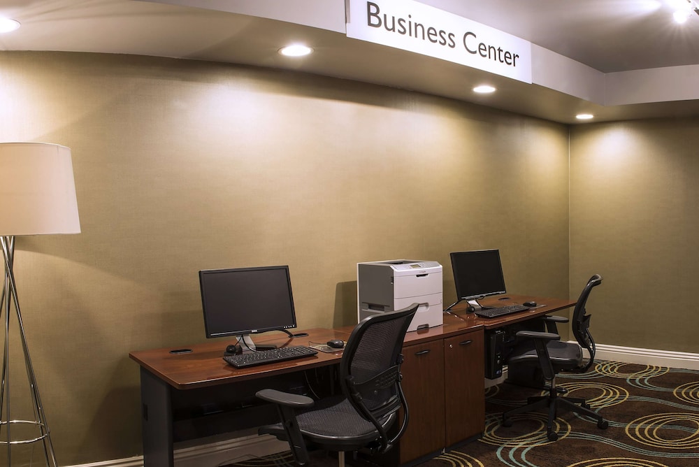 Doubletree By Hilton Whittier Los Angeles 69/79