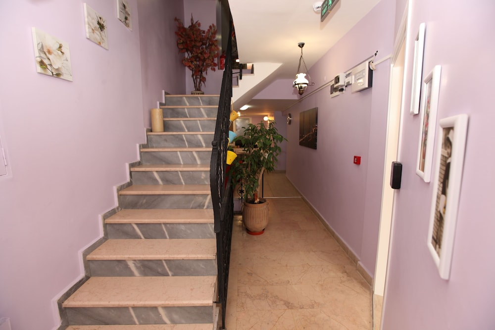 Yesim Suites 13/35