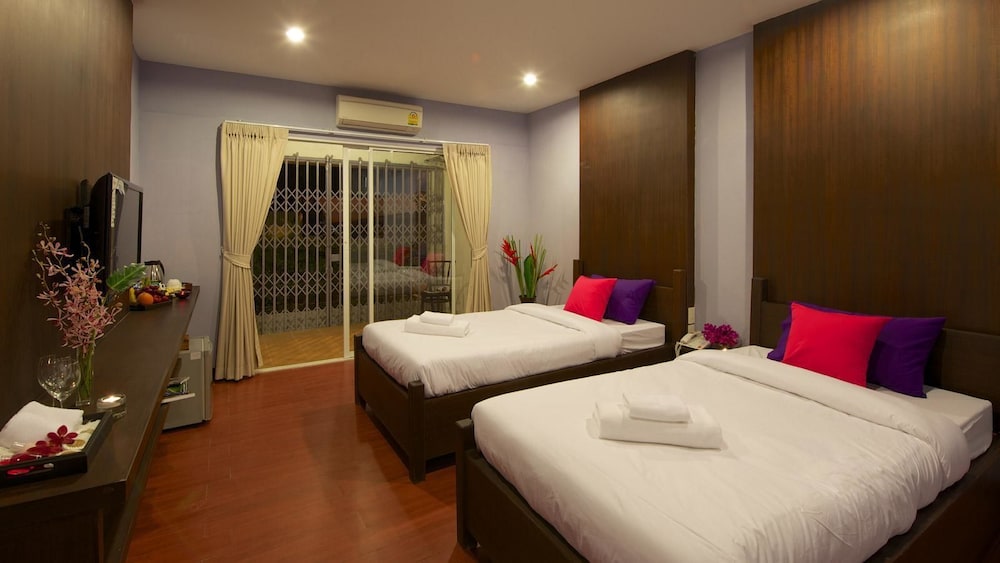 Sabye Bangkok Hotel 49/75