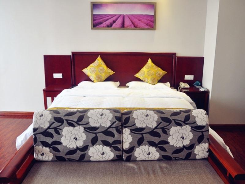 GreenTree Inn Xuzhou Benteng Avenue Express Hotel 19/23