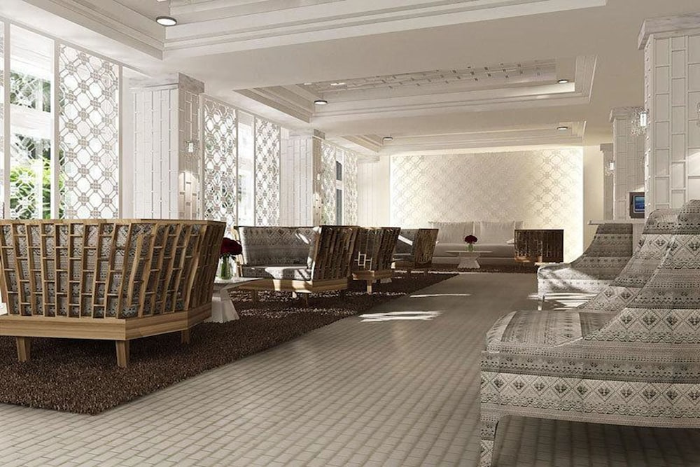Ploy Palace Hotel 24/38
