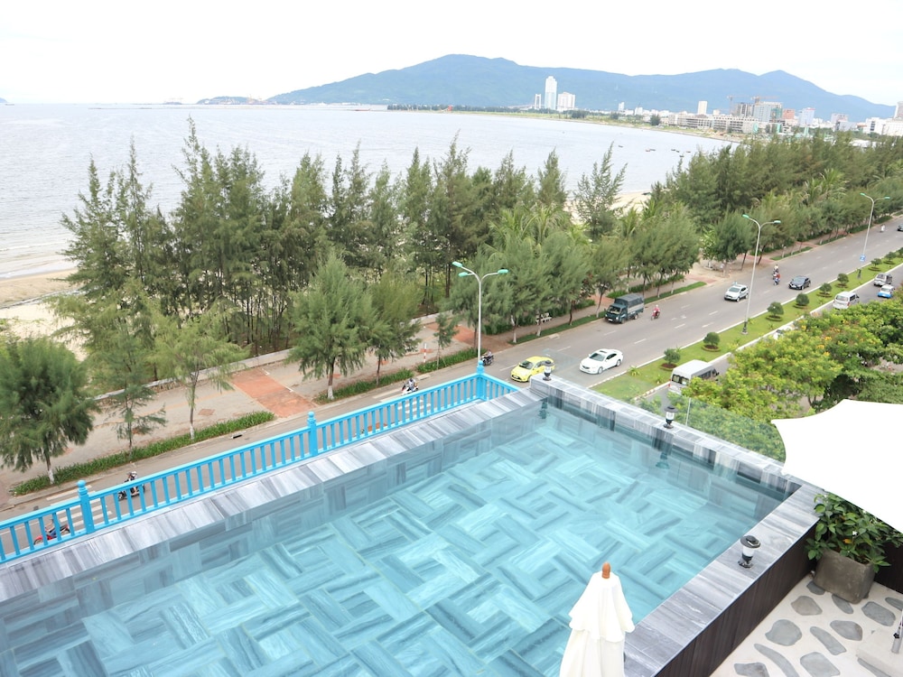 Santori Hotel Danang Bay 47/74