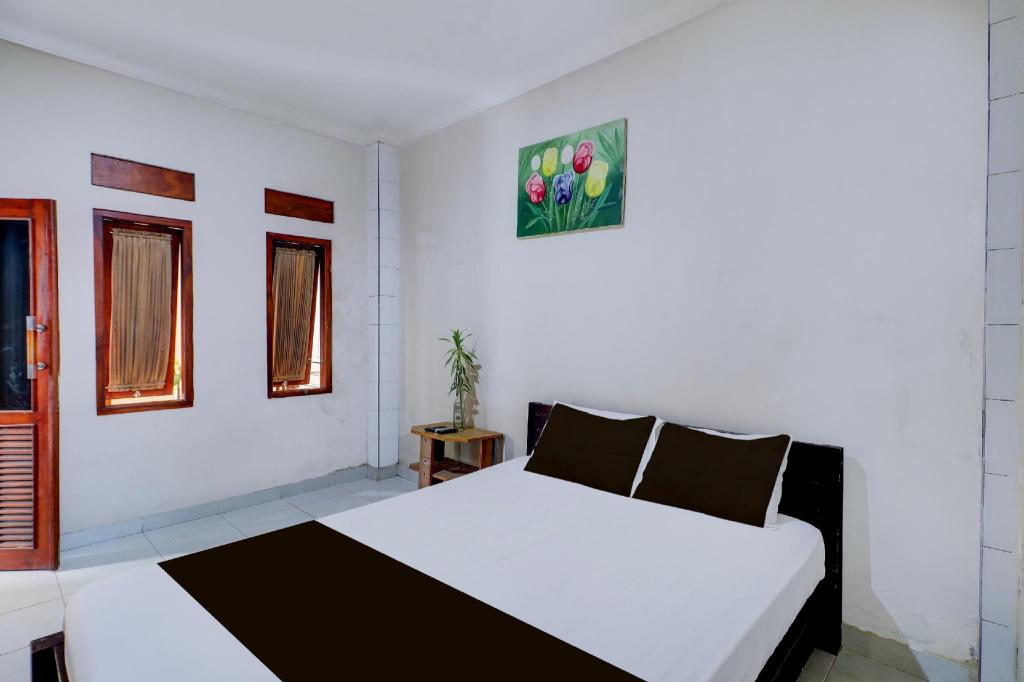 Hotel O Bali near Beachwalk Shopping Center formerly Budget Door Legian Inn 24/63