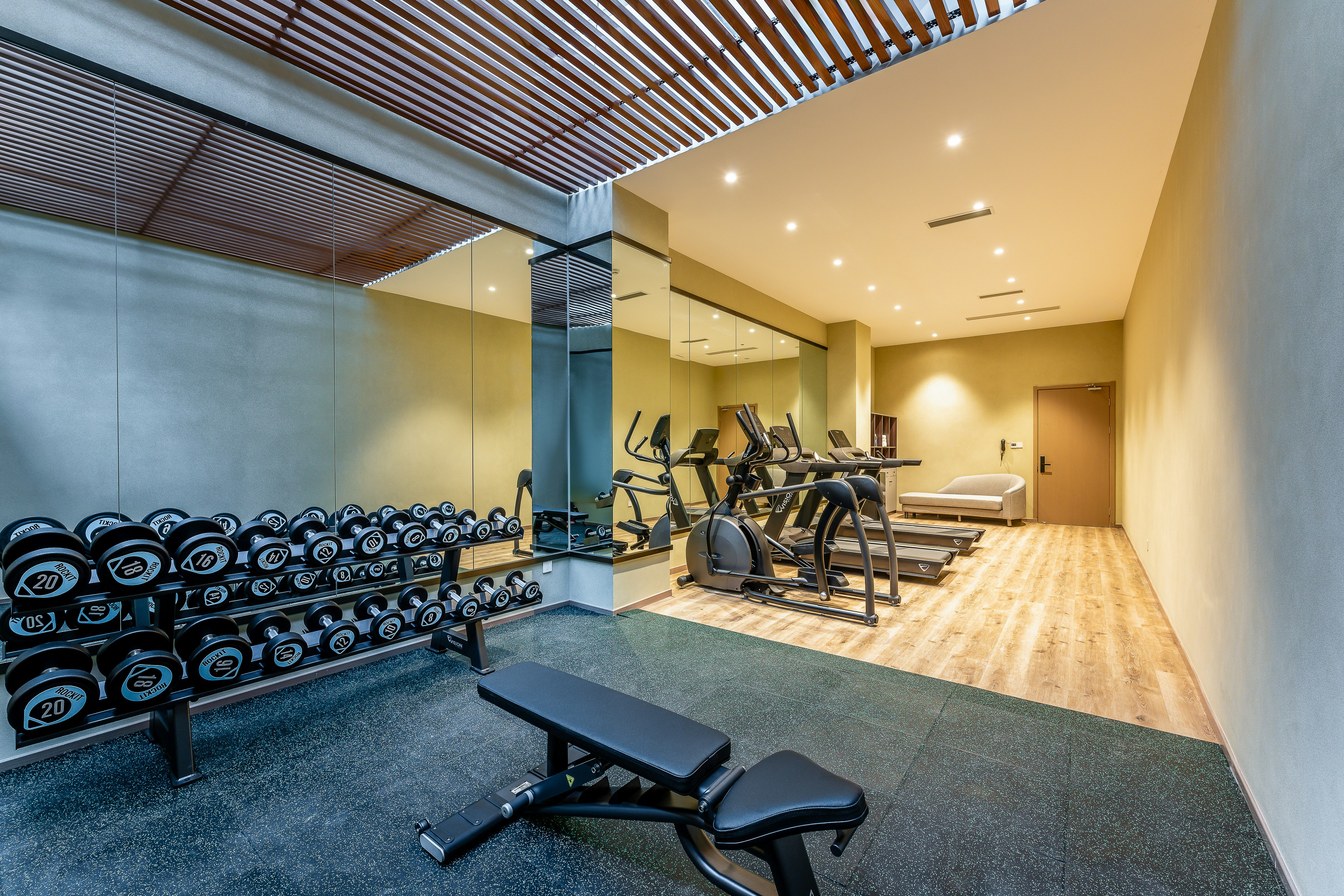 Holiday Inn Jiuhua Mountain Hot Spring Hotel 27/50