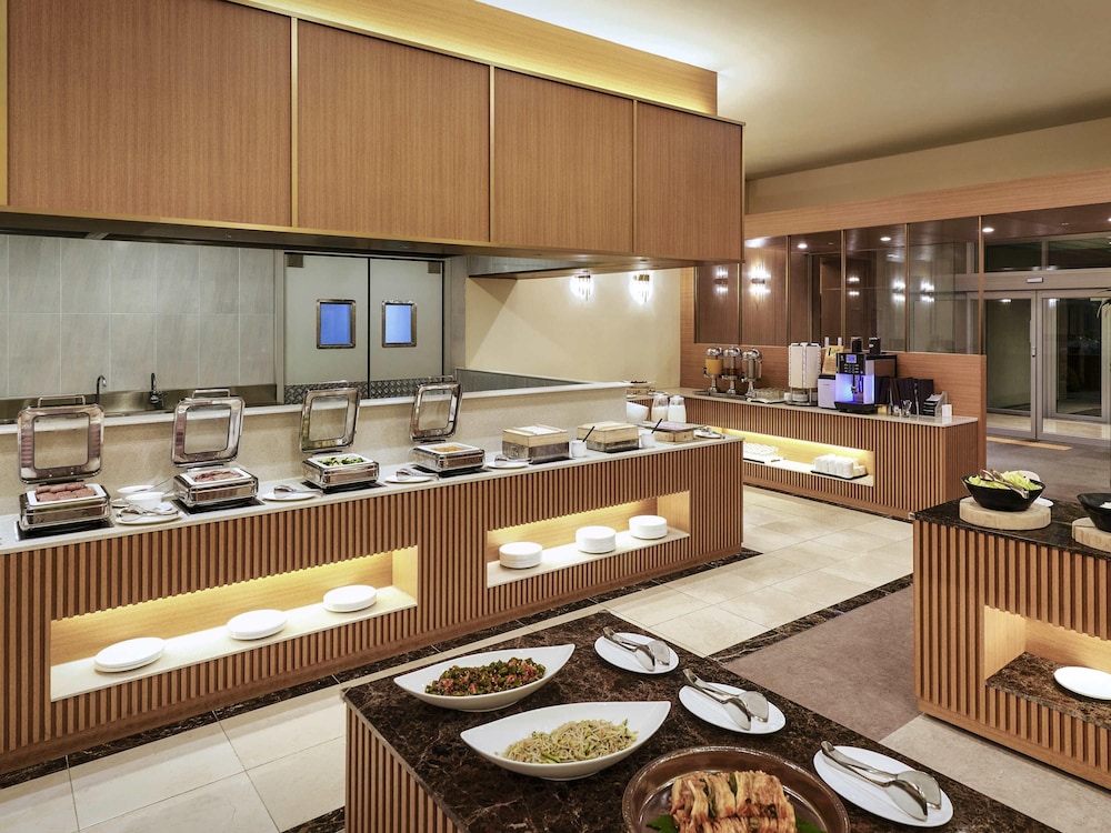 Mercure Ambassador Jeju 40/46