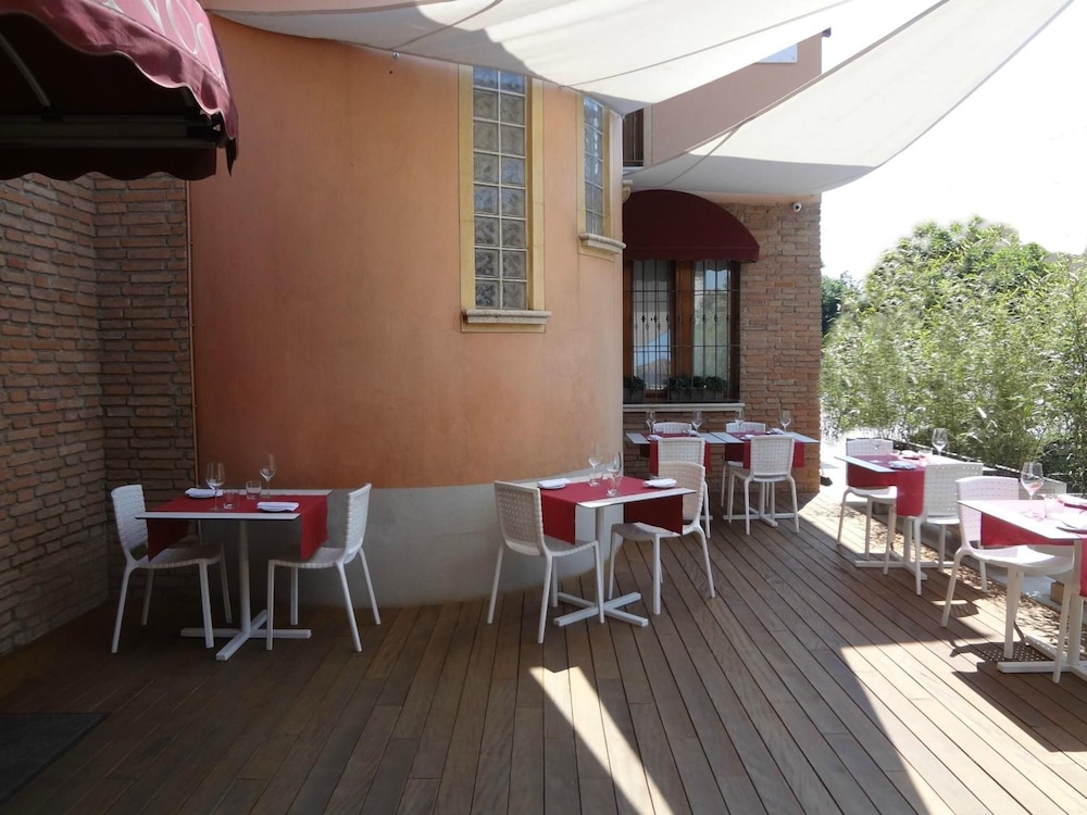 Hotel Noce 25/40