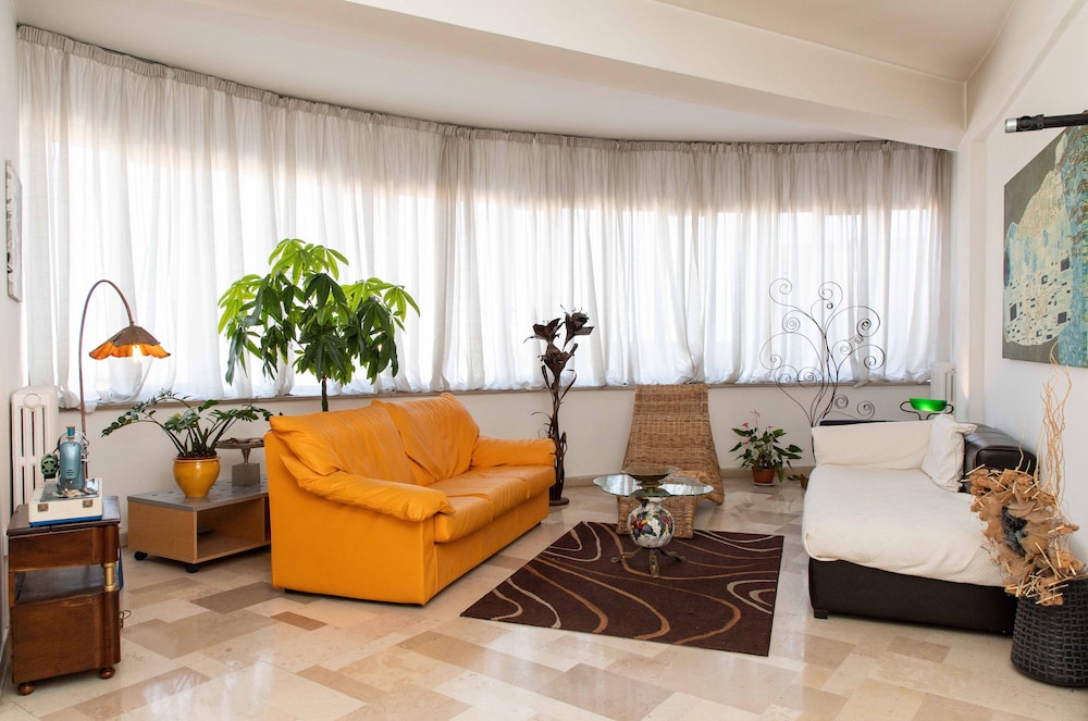HOTEL SOLARIUM 30/51