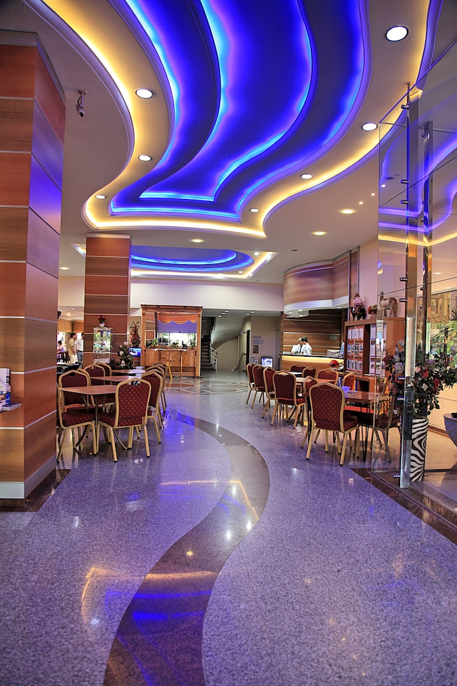 Kahya Hotel 8/57