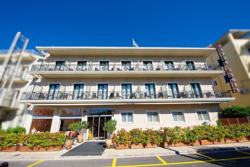 Dalia Hotel 3/49