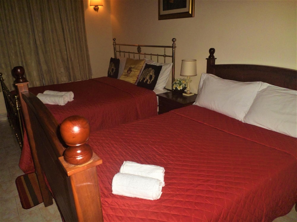 Emel Boutique Hotel 12/50