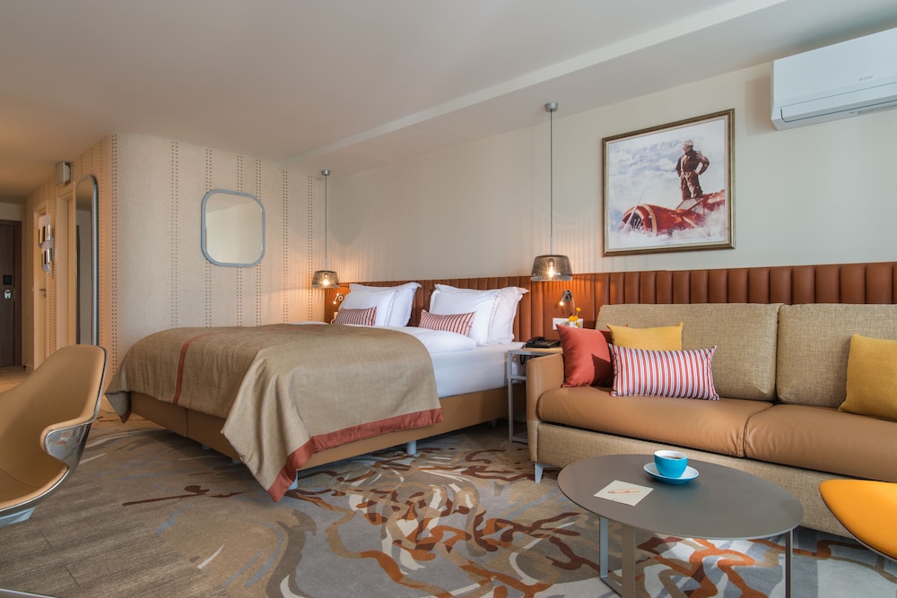 AMELIA HOTEL 21/45