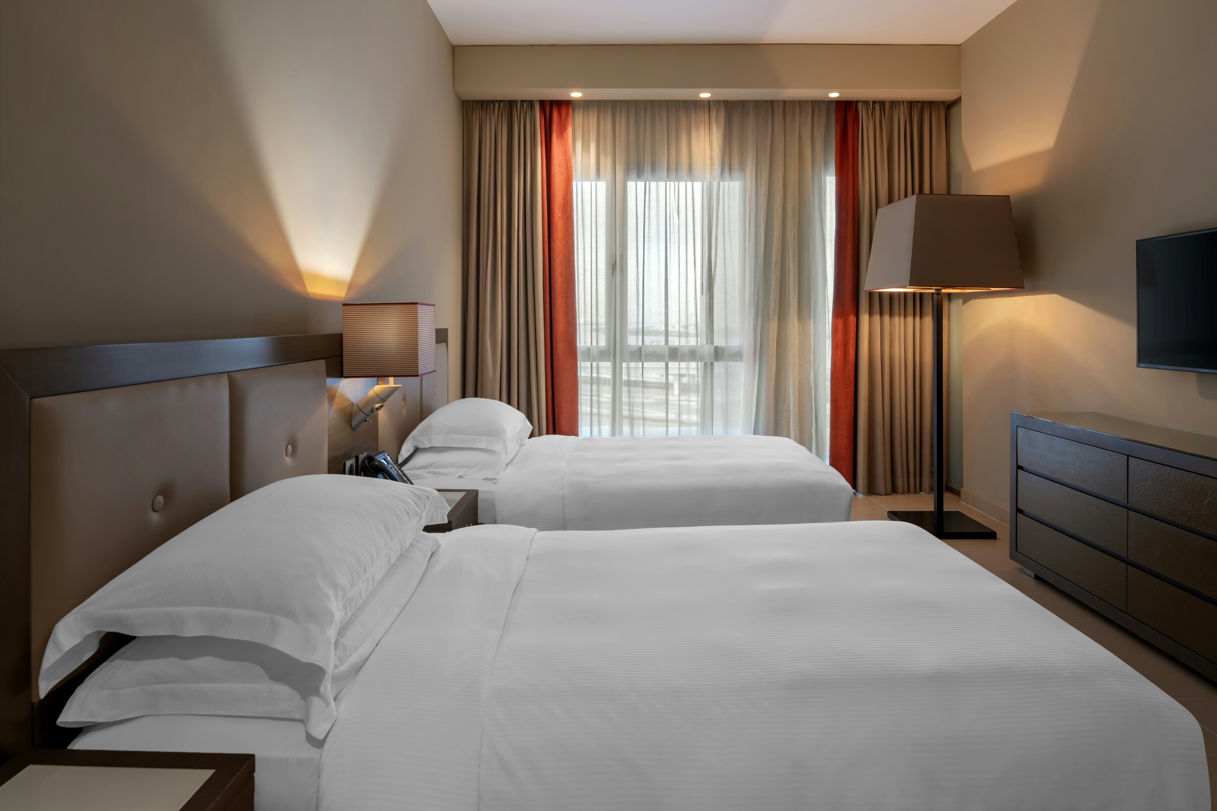 Park Arjaan by Rotana 16/50